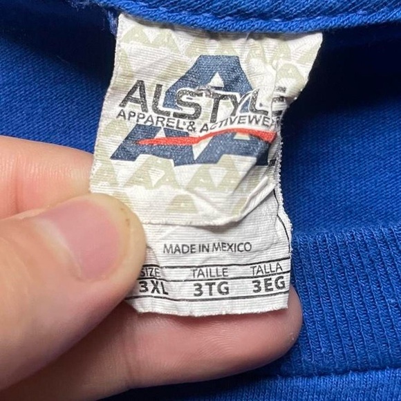 Jimmie Johnson Lowe’s racing nascar front pocket short sleeve 48 car T-Shirt - Picture 3 of 5